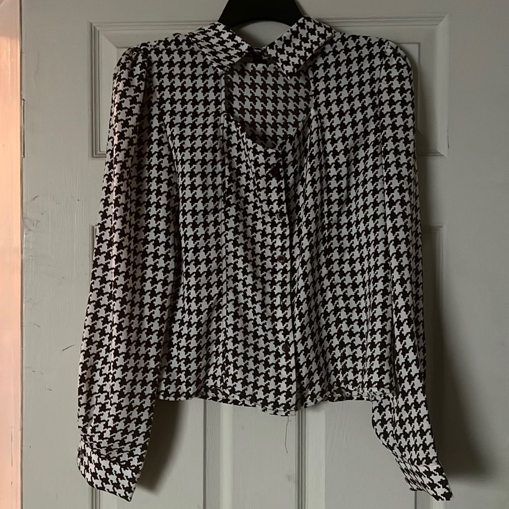 Front cut out blouse